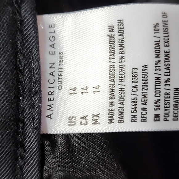 American Eagle black size 14 bermuda shorts - Picture 5 of 5